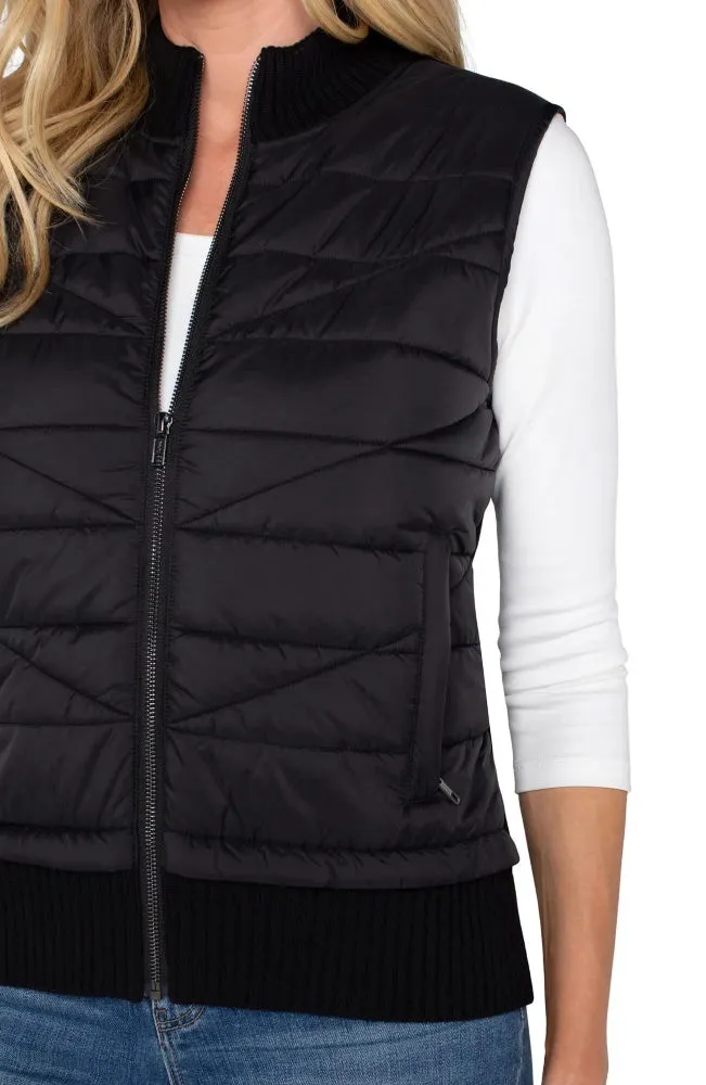 LA Sleeveless Quilted Vest-Black